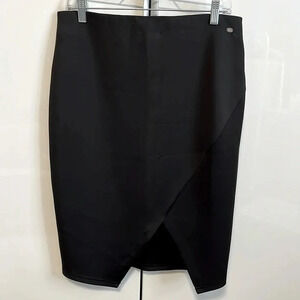 NWOT GUESS Black Stretch Pencil Skirt Front Slit, Size L